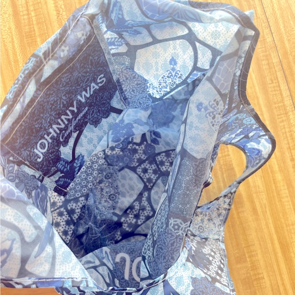 Johnny Was Tote Bag - Picture 4 of 4